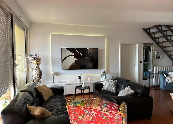 Satis * Τρογκίρ