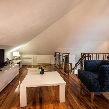 Satis Apartamento *